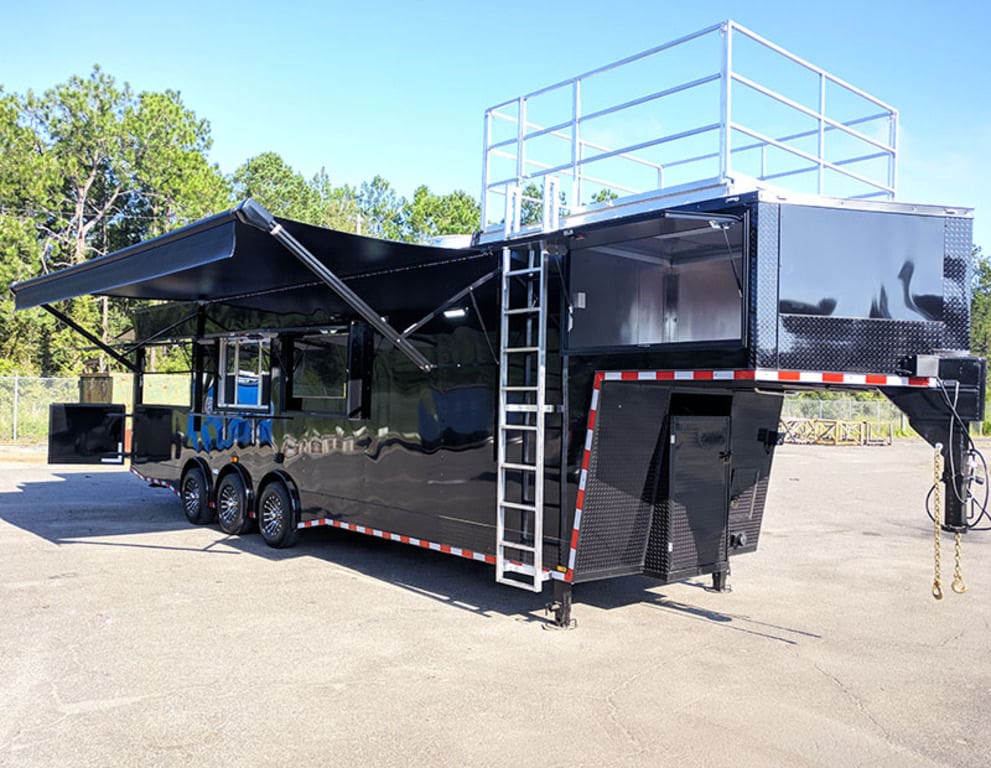 2024 Southern Dimensions 36′- Fully Loaded With Smoker Gooseneck-ELEC OLE Hickory Pit (SDG-601)